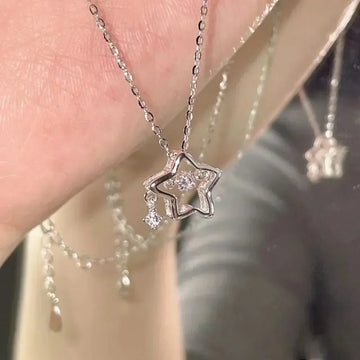Elegant Wavy Metal Flower Necklace