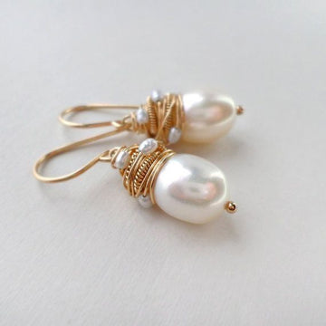 Vintage Gold Wire Pearl Earrings